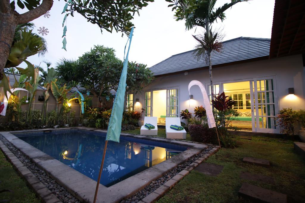 Villa Alam Biru II Sanur Zimmer foto